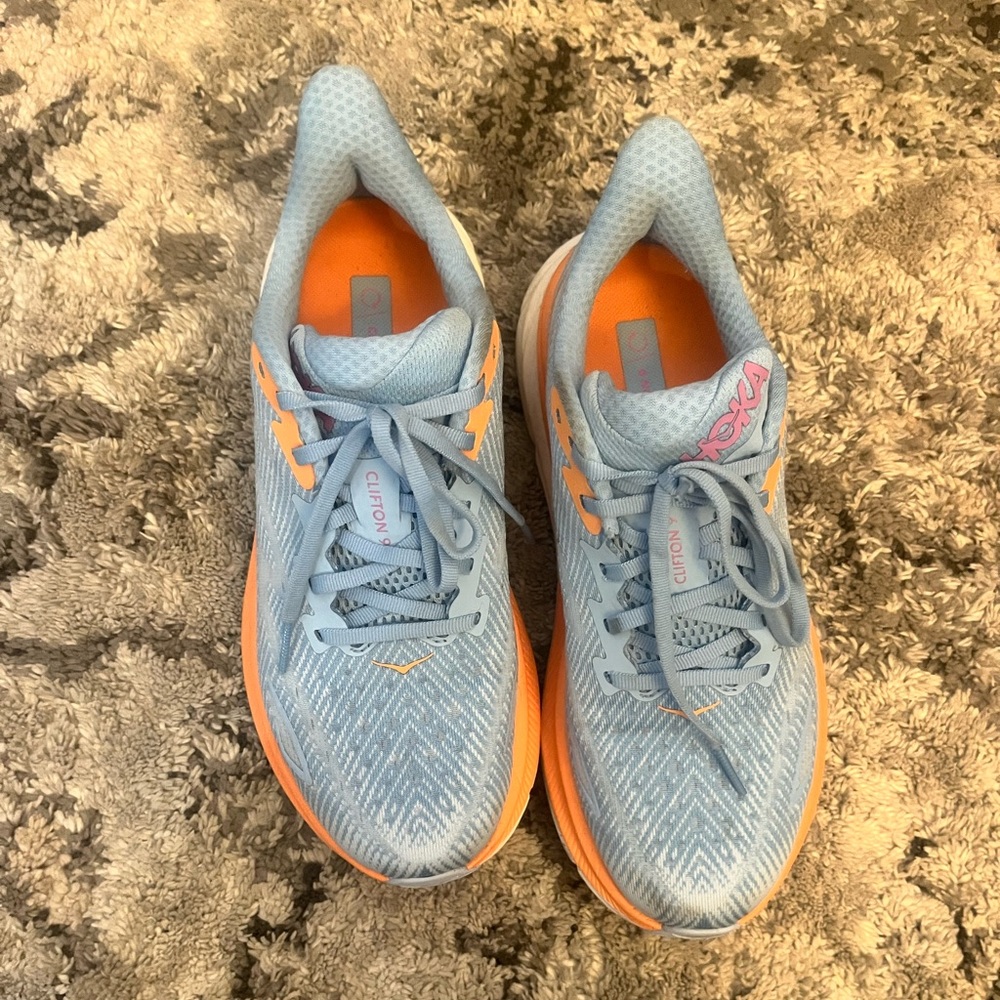 BARELY WORN Hoka Clinton 9s!